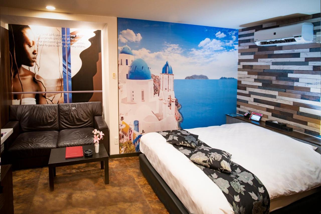 Hotel Apricot (Adults Only) Hiroshima Exterior foto
